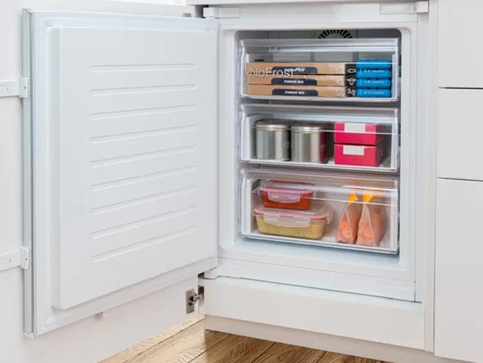 яка температура має бути в морозильній камері