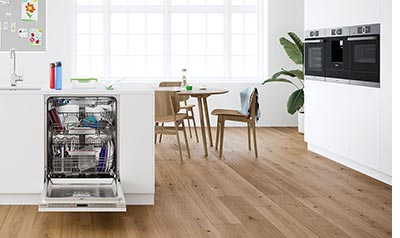 Ефективна організація кухні з вбудованими пристроями Bosch та Siemens